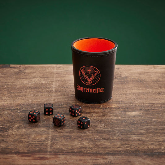 Jägermeister raflebæger m. terninger